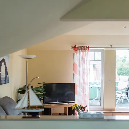 54 7, Lindenweg 2 G דירה *